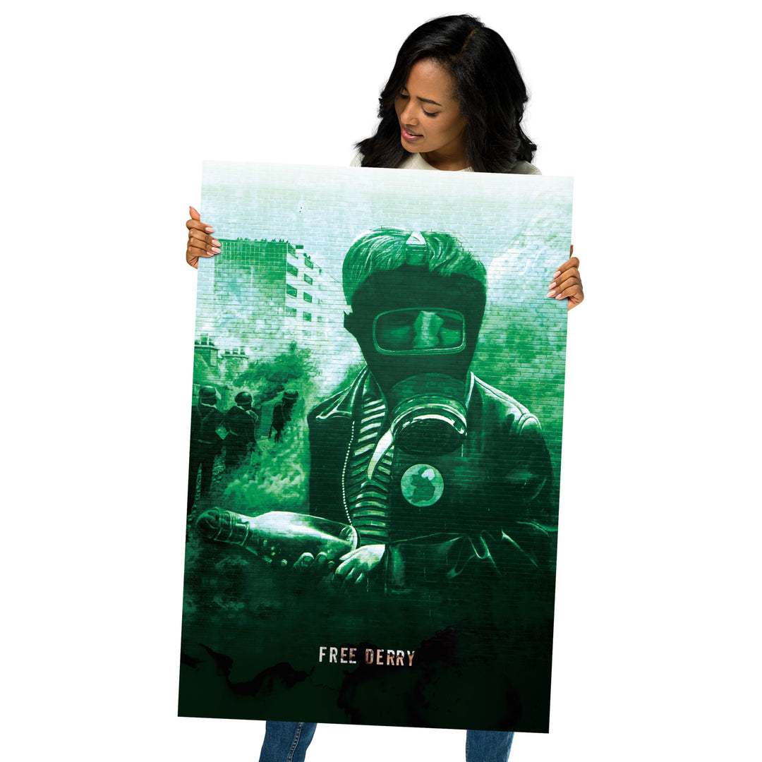 Free Derry - Saor Dhoire Retro Poster - 24" x 36"